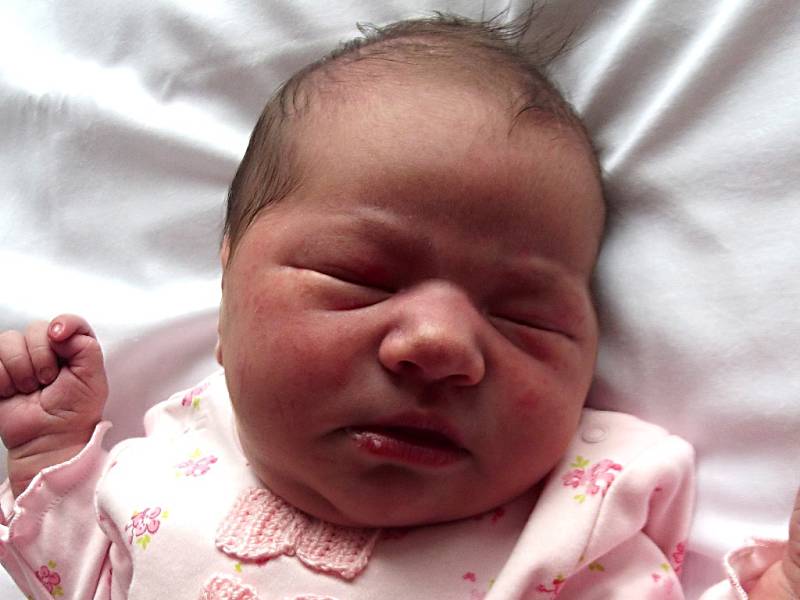 Julinka Ryšánková, Prosenice, narozena dne 6. září 2013 v Přerově, míra: 50 cm, váha: 4070 g 