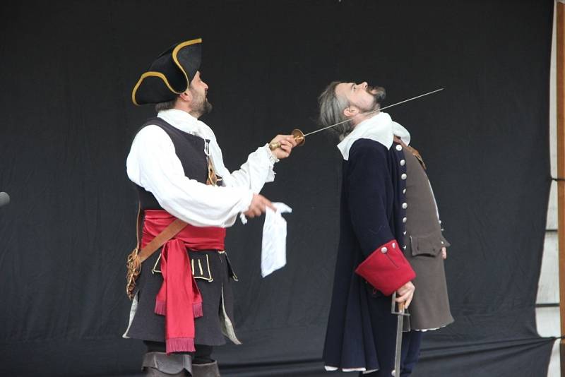 Festival vojenské historie na Helfštýně