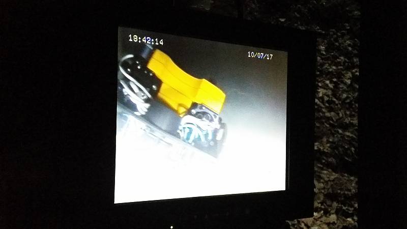 Speleologové po osmi měsících vylovili z hranické propasti polského robota, který se postaral o rekordní hloubku 404 metry.