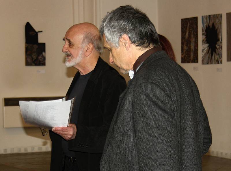 Vernisáž výstavy obrazů Igora Minárika v hranické Synagoze
