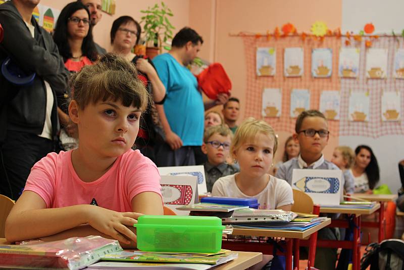 Na Základní škole Struhlovsko v Hranicích přivítali prvňáky.