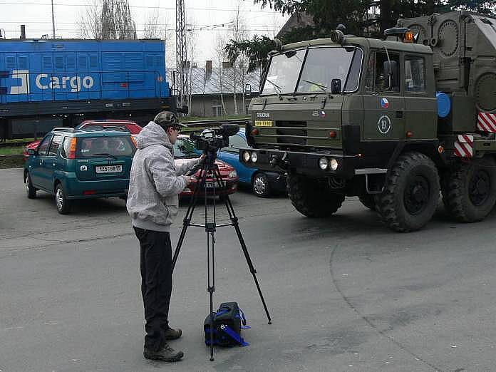 Natáčení armádního dokumentu na nádraží v Hranicích