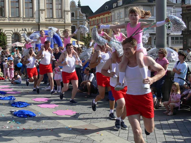 Na Prima den s Deníkem zavítalo v pátek na náměstí T. G. Masaryka v Přerově asi šest set lidí.