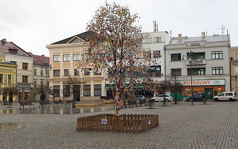 Kraslicovník na hranickém Masarykově náměstí