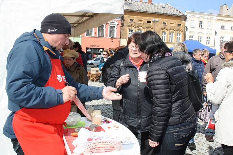 Farmářské trhy na hranickém náměstí