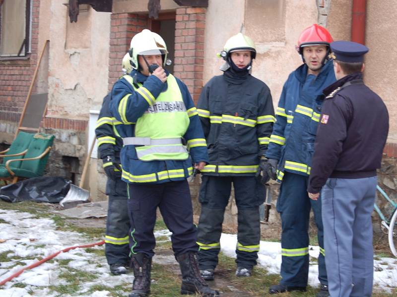 K výbuchu plynu došlo v úterý 20. ledna v bytě v Dluhonicích u Přerova. Zranění byli dva lidé.   
