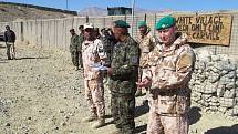 Předání operačního úkolu 4. jednotky výcvikového a poradního týmu OMLT a zhodnocení její činnosti v afghánské provincii Wardak
