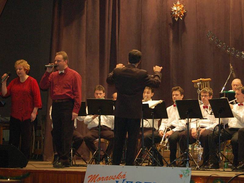 Moravská Veselka a polský mládežnický orchestr se setkali na jednom pódiu v Pavlovicích u Přerova.