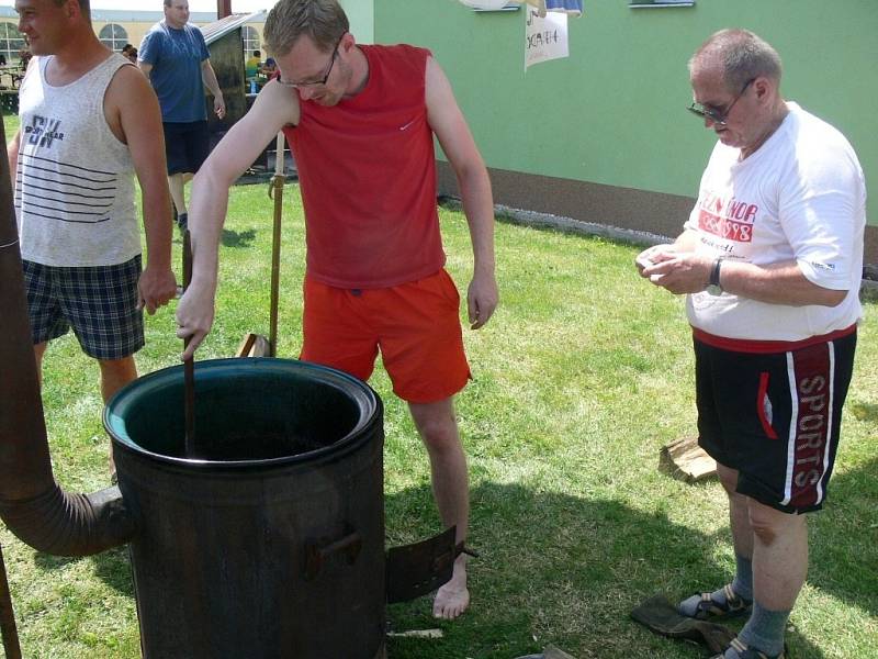 Soutěž Zlatá vařečka o nejlepší guláš ve Skaličce