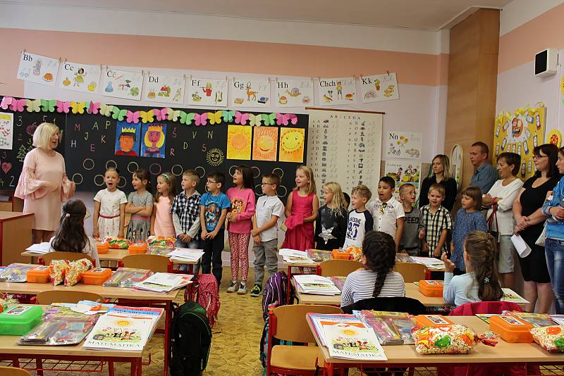 Na Základní škole Struhlovsko v Hranicích přivítali prvňáky.