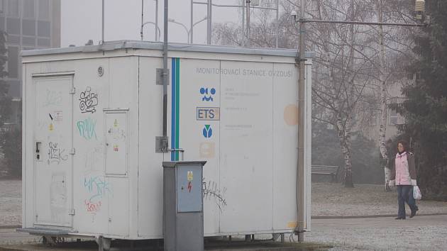 Kvalitu ovzduší v Přerově měří pracovníci přerovského magistrátu pomocí monitorovací stanice.
