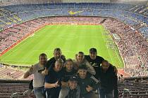 Výherci 2. ročníku Zaměstnanecké ligy Deníku SSI Schäfer z Hranic na Moravě vyrazili na Nou Camp na utkání FC Barcelona - Athletic Bilbao.