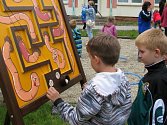 Dětský den na venkovním hřišti Domu dětí a mládeže v Hranicích