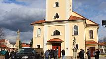 V Šumicích byla v úterý 3. března pohřbena druhá oběť vražedného střelce z restaurace Družba v Uherském Brodě.