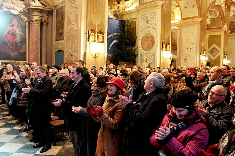 NA ŠTĚPÁNA. Ve velehradské bazilice se ve středečním podvečeru uskutečnil už 29. ročník Svatoštěpánského koncertu.