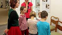 ZVÍDÁLKOVÉ V MUZEU. Děti ani rodiče se při letošním rodinném programu ve Slováckém muzeu nenudili. 
