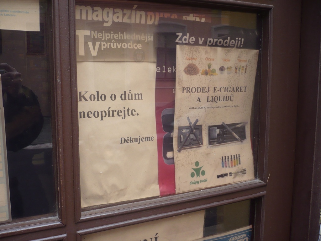 Fasády domů v Hradišti poškozují neukáznění cyklisté - Slovácký deník