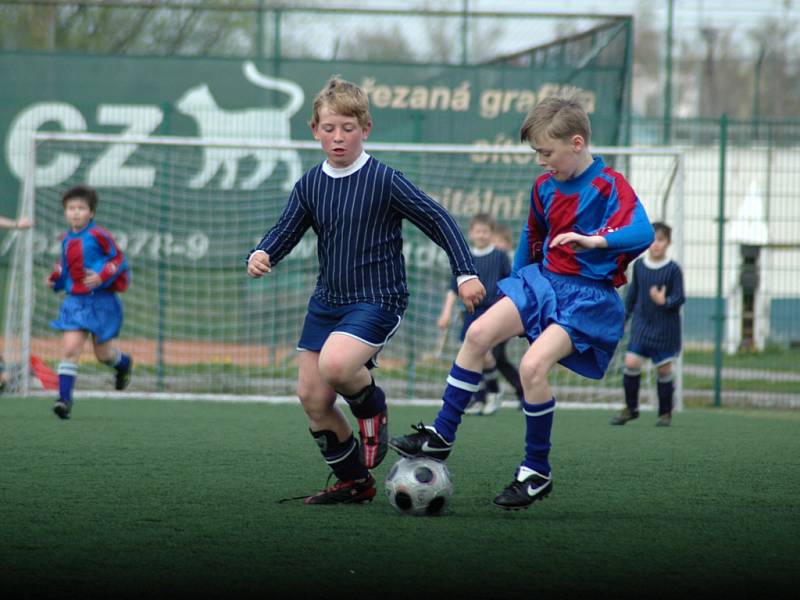 Fotbalový turnaj školních družstev Mc Donald’s Cup 2008: ZŠ Mařatice - ZŠ Březolupy