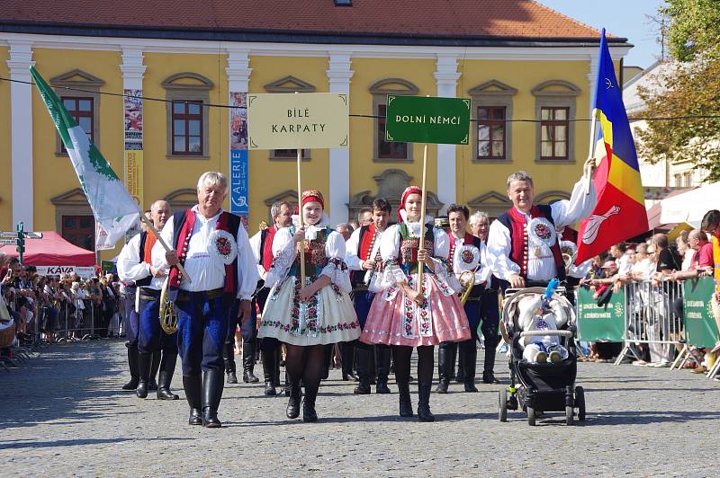 Slovácké slavnosti vína a otevřených památek v Uherském Hradišti