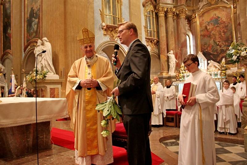 Na Velehradě si členové KDU-ČSL, Orla a věřící připomenuli 60 let od úmrtí Jana Šrámka, kněze, politika, státníka, zakladatele Československé strany lidové.