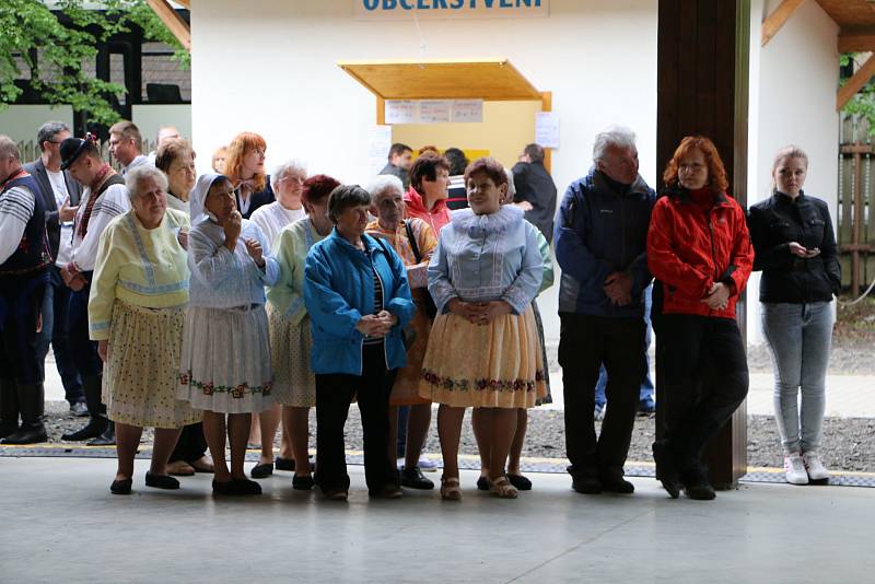 Mikroregion Bílé Karpaty slavil své 10. jubileum ve starohrozenkovském amfiteátru.