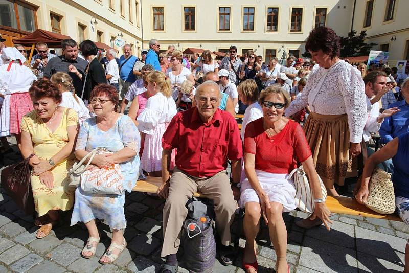 Slavnosti vína 2016 v Uherském Hradišti.  Mikroregion Staroměstsko ve Staré radnici.