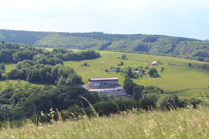 Vápenice, obec na moravsko-slovenském pomezí.