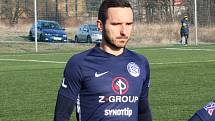 Fotbalisté ligového Slovácka (v modrých dresech) zvítězili na umělé trávě v Kroměříži 4:1.