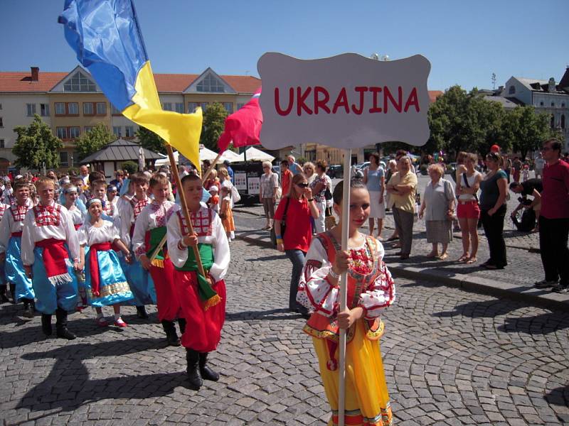 Na folklorním festivalu Kunovské léto se představí soubory z celé Evropy.