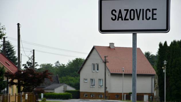 Na březích Svodnice leží Sazovice, vesnička má milená...