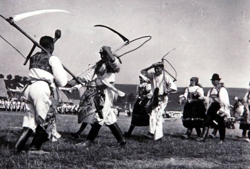 Výstava  Výstava Slovácko 1937 ve  Slováckém muzeu v Uherském Hradiště.