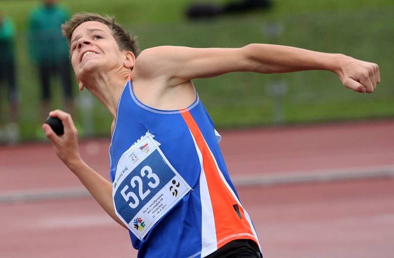 Hry VI. letní olympiády dětí a mládeže ČR ve Zlínském kraji. Atletika na atletickém stadionu v Uherském Hradišti.