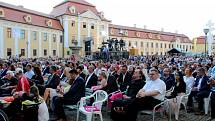 KONCERT. V průběhu Večera lidí dobré vůle vládla před velehradskou bazilikou nádherná atmosféra.