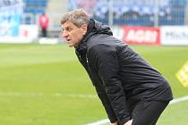 Asistent trenéra Slovácka Josef Mucha při zápase s Olomoucí. 