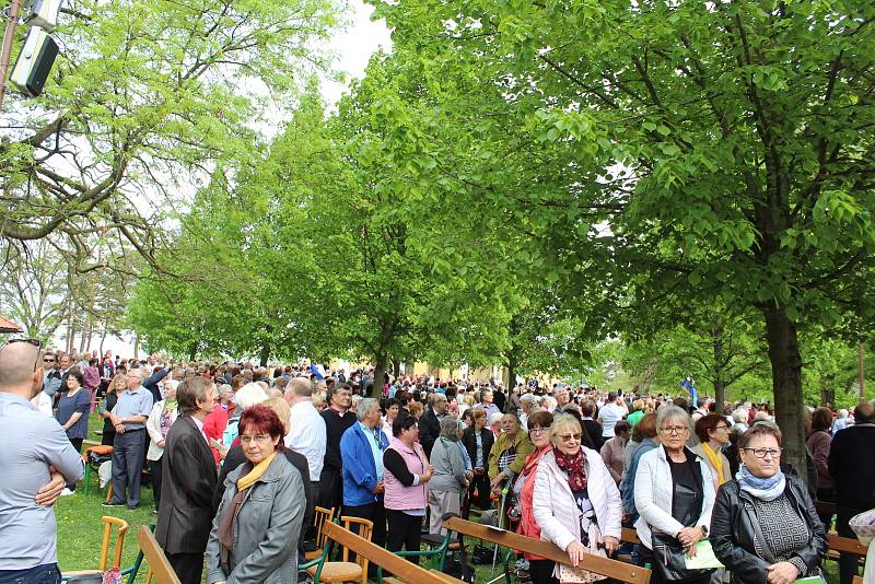 Setkání čtyř králů z Vlčnova, Hluku, Kunovic a Skoronic na Svatém Antonínku 8. května 2022.