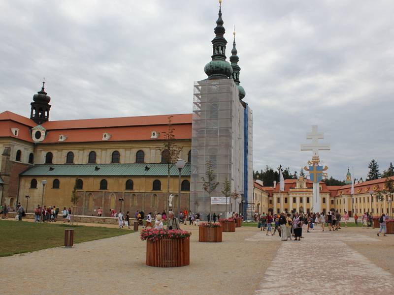 Do velehradské baziliky zamířily v sobotu stovky poutníku ze všech koutů regionu.  