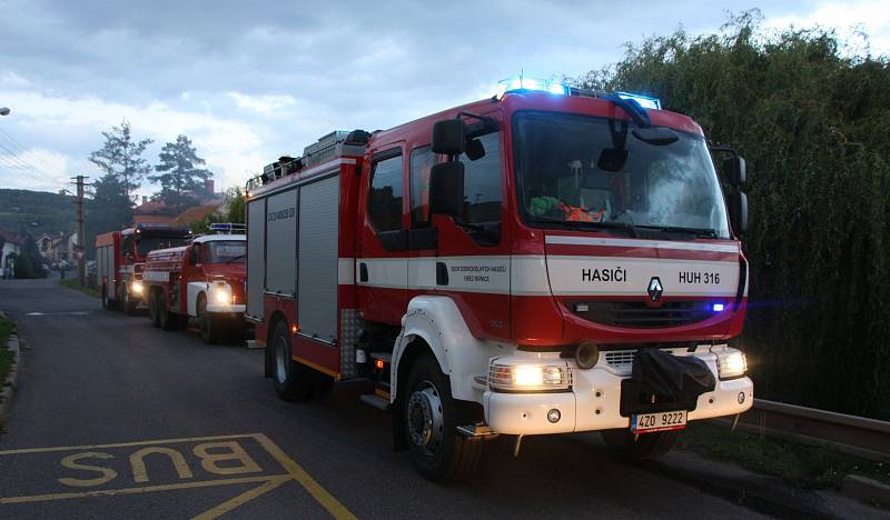 V Brodě-Havřicích nakonec požár nadělal škodu na objektu rodinného domu okolo pěti milionů korun.