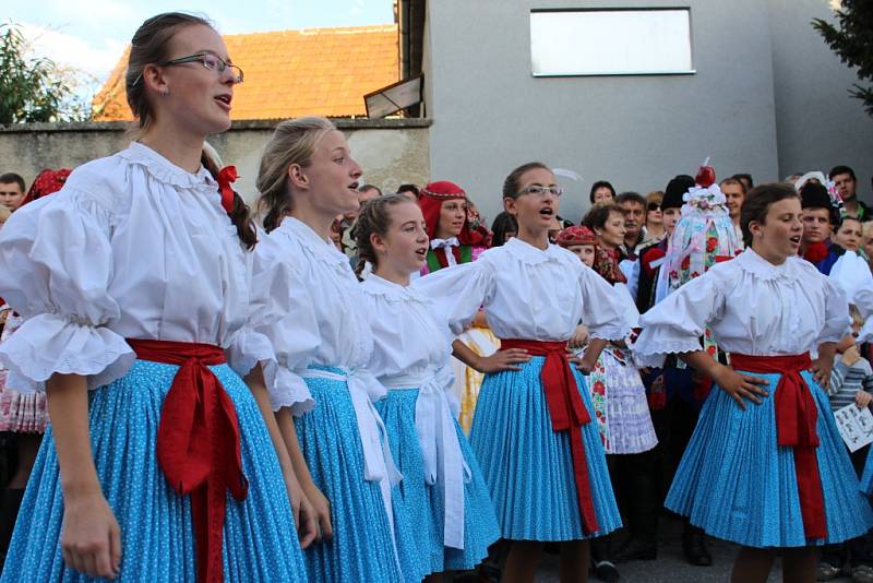 Slovácké hody v Popovicích.