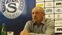 Trenér 1. FC Slovácko Stanislav Levý.