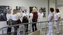 Taťána Kuchařová v hradišťské nemocnici zahajovala fotografickou výstavu.