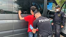 Policisté vrátili na Slovensko migranty zadržené ve Starém Hrozenkově