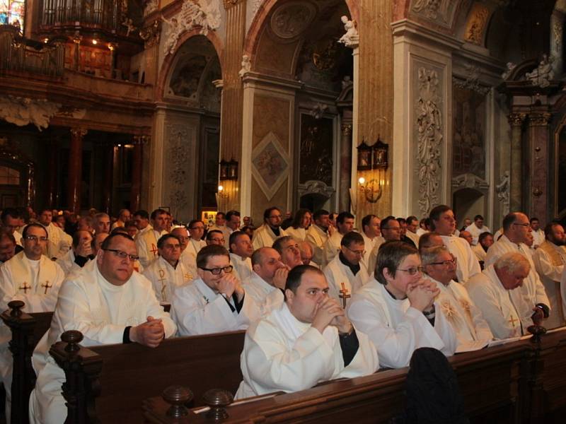 V bazilice Nanebevzetí Panny Marie a svatých Cyrila a Metoděje sloužil mši svatou arcibiskup olomoucký Jan Graubner, kazatelem byl kardinál Dominik Duka.