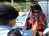 Policisté společně s příslušníky Státní plavební správy kontrolovali v pátek 3. července vůdce plavidel na řece Moravě a na Baťově kanále v okolí Uherského Hradiště.