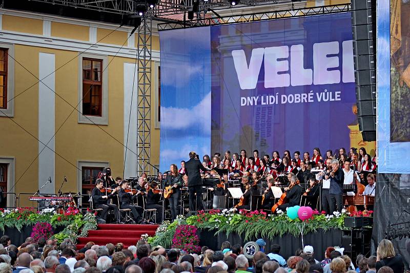 Benefiční koncert lidí dobré vůle vynesl 1,6 mil. korun.