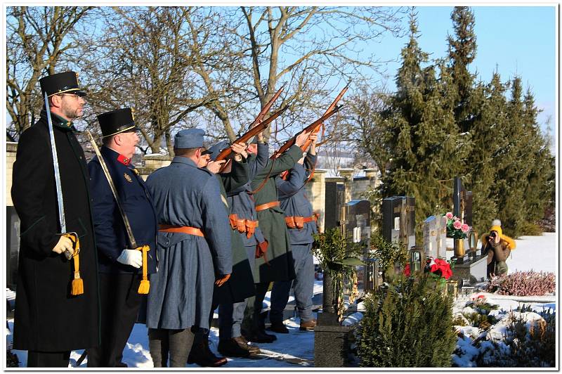 160 let uplynulo od narození huštěnovického rodáka, generála, držitele nejvyššího možného rakouského vyznamenání Císařského řádu železné koruny I. třídy, Rudolfa Králíčka.