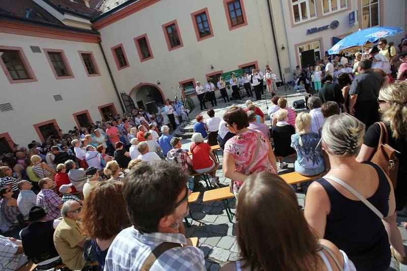 Slavnosti vína 2016 v Uherském Hradišti.  Mikroregion Staroměstsko ve Staré radnici.