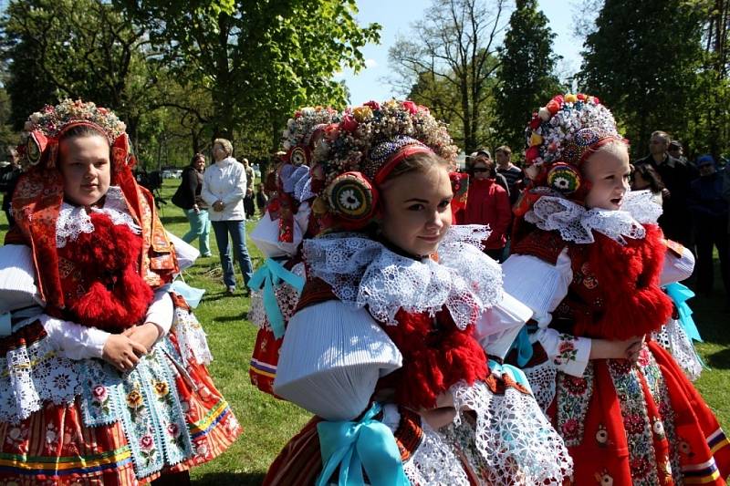 Poutní bohoslužbu v polní kapli na Blatnické hoře celebroval P. Antonín Hráček.