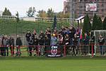 Fotbalisté Uherského Brodu (červené dresy) v 9. kole MSFL remizovali se Slováckem B 0:0.