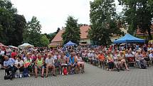 Festival česneku v Buchlovicích si nenechalo ujít pět tisíc lidí