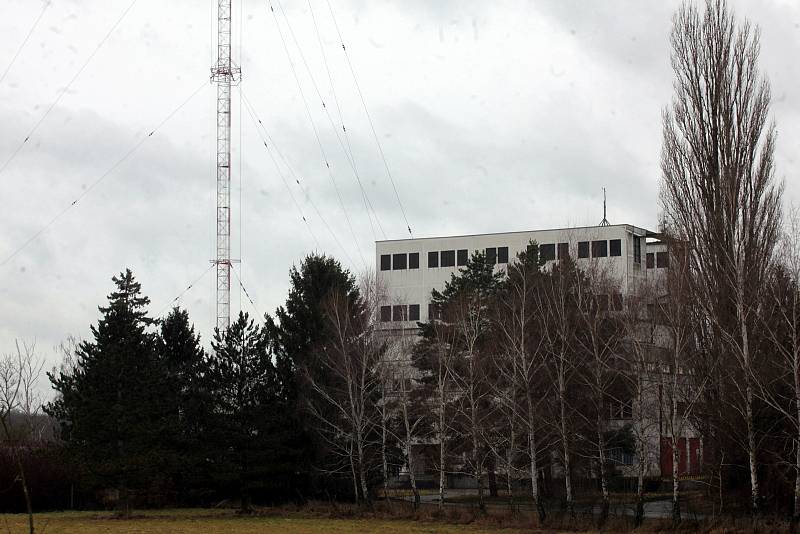 Dlouhovlnný vysílač Topolná je jediný svého druhu v České republice. V době své největší slávy zásoboval rozhlasovým vysíláním celé Československo.